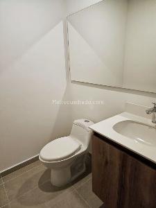 Apartamento de 2 alcobas en arriendo en Poblado Ciudad Del Rio, Medellín, 85 m² · foto 8 de 12