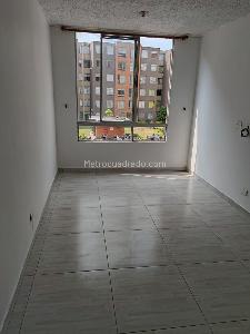 Apartamento en venta en Villas De Granada, Bogotá · foto 7 de 12