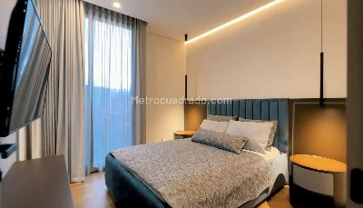 Apartamento de 4 alcobas en venta en El Poblado, Medellín, 241 m² · foto 8 de 12