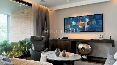 Apartamento de 4 alcobas en venta en El Poblado, Medellín, 241 m² · foto 10 de 12