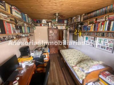 Casa de 5 alcobas en venta en Los Cerezos, Bogotá, 133 m² · foto 16 de 20