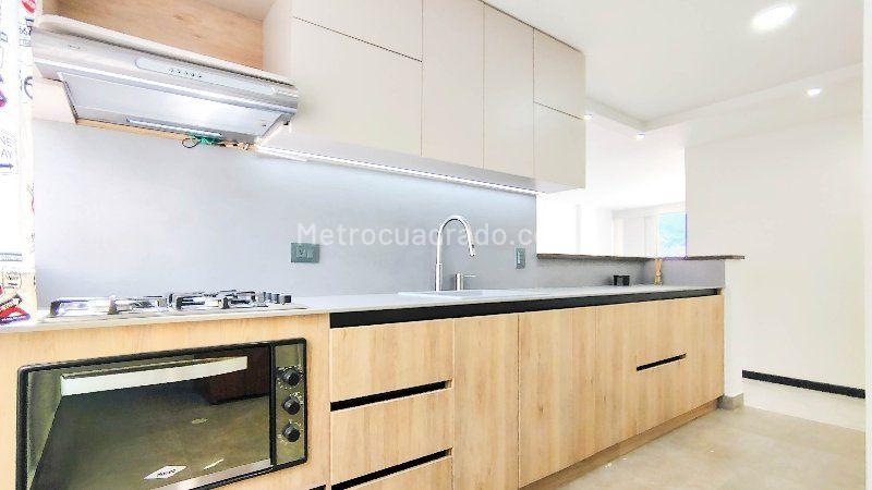 Apartamento en Arriendo, LAURELES   Zona Urbana , Medellín - Visning 2