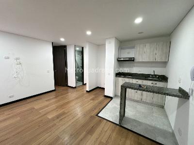 Apartamento en venta en Centenario, Bogotá · foto 2 de 20
