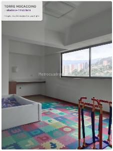 Apartamento de 3 alcobas en venta en Loma De Las Flores, Sabaneta, 84 m² · foto 9 de 18