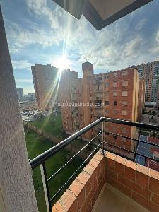 Apartamento en venta en La Felicidad, Bogotá · foto 3 de 10