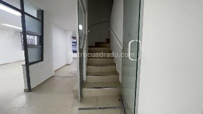 Casa de 5 alcobas en venta en Normandia Occidental, Bogotá, 364 m² · foto 10 de 19