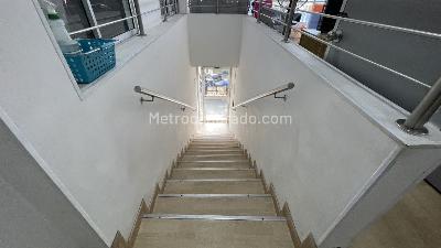 Casa de 5 alcobas en venta en El Recuerdo, Bogotá, 264 m² · foto 4 de 7