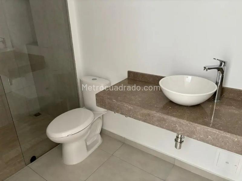 Piso – Pereira, Sector Galeria Central - Vista 5