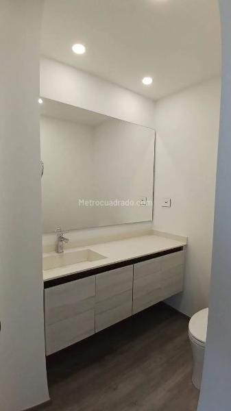 Piso – Pereira, Pinares de San Martin, Pinares de San Martín - Más
