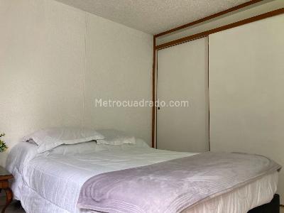 Apartamento en venta en Mirandela, Bogotá · foto 8 de 14