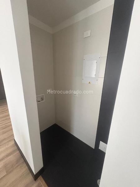 Piso – Bogotá, Nicolas de Federman, Localidad Teusaquillo - Más