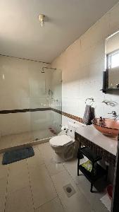 Apartamento de 3 alcobas en venta en Versalles, Cali, 152 m² · foto 9 de 12