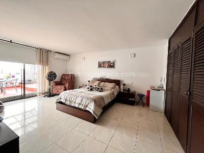 Apartamento de 3 alcobas en venta en Versalles, Cali, 152 m² · foto 8 de 12