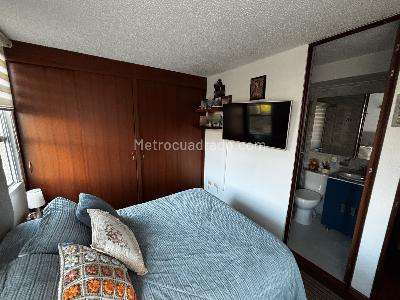 Apartamento de 3 alcobas en venta en Pinar De Suba, Bogotá, 53 m² · foto 8 de 14