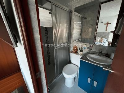 Apartamento de 3 alcobas en venta en Pinar De Suba, Bogotá, 53 m² · foto 10 de 14