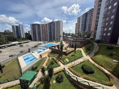 Apartamento de 2 alcobas en venta en Manzanillos, Rionegro, 58 m² · foto 3 de 11