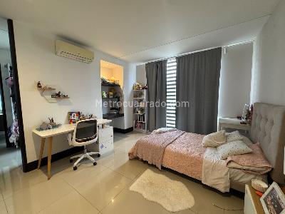 Casa de 4 alcobas en venta en Parcelaciones Pance, Cali, 289 m² · foto 10 de 18