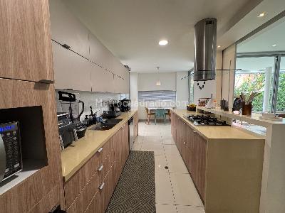 Casa de 4 alcobas en venta en Parcelaciones Pance, Cali, 289 m² · foto 4 de 18