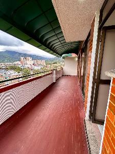 Apartamento de 5 alcobas en venta en Belen, Ibagué, 157 m² · foto 7 de 20