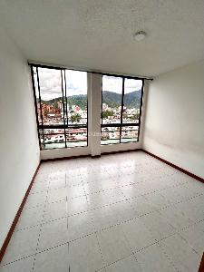 Apartamento de 5 alcobas en venta en Belen, Ibagué, 157 m² · foto 8 de 20