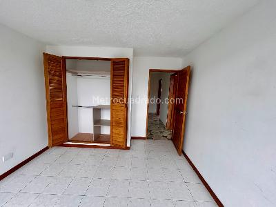 Apartamento de 5 alcobas en venta en Belen, Ibagué, 157 m² · foto 9 de 20