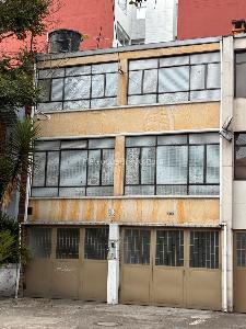 Casa de 5 alcobas en venta en La Soledad Teusaquillo, Bogotá, 1035 m² · foto 4 de 4