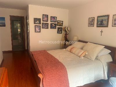 Apartamento de 3 alcobas en arriendo en Chapinero Alto Emaus, Bogotá, 150 m² · foto 11 de 17