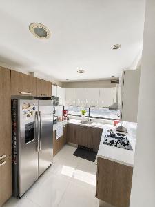 Apartamento de 3 alcobas en venta en Colina San Jose Del Prado, Bogotá, 129 m² · foto 5 de 14