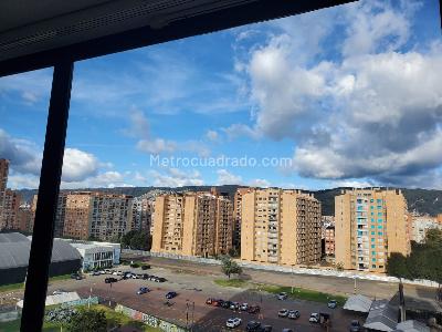 Apartamento de 3 alcobas en venta en Colina San Jose Del Prado, Bogotá, 129 m² · foto 4 de 14