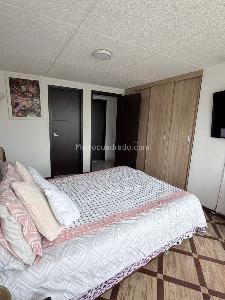 Apartamento en venta en Quinta Paredes, Bogotá · foto 8 de 12