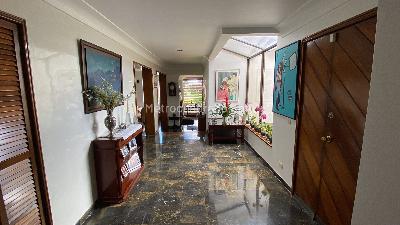 Casa de 4 alcobas en venta en Guaymaral, Bogotá, 1600 m² · foto 2 de 20
