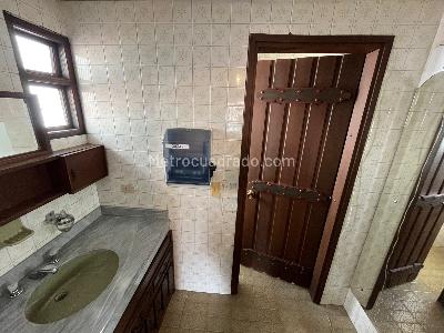 Casa en venta en Santa Barbara Central, Bogotá · foto 4 de 20