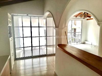 Apartamento de 3 alcobas en venta en La Cabanita, Bello, 76 m² · foto 4 de 11