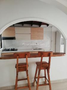 Apartamento de 3 alcobas en venta en La Cabanita, Bello, 76 m² · foto 3 de 11