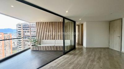 Apartamento de 2 alcobas en venta en Poblado Alto, Medellín, 81 m² · foto 1 de 19