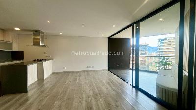 Apartamento de 2 alcobas en venta en Poblado Alto, Medellín, 81 m² · foto 4 de 19