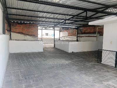 Casa de 5 alcobas en venta en San Alonso, Bucaramanga, 607 m² · foto 7 de 8