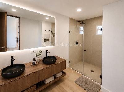 Apartamento de 2 alcobas en venta en El Poblado El Tesoro, Medellín, 185 m² · foto 3 de 9