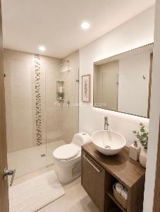 Apartamento de 2 alcobas en venta en El Poblado El Tesoro, Medellín, 185 m² · foto 4 de 9