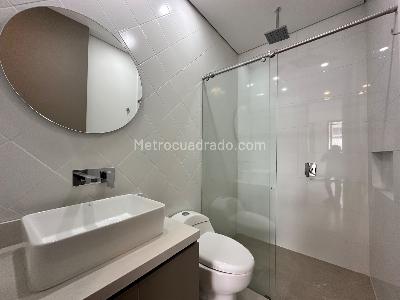 Apartamento de 1 alcoba en venta en Bella Suiza Usaquen, Bogotá, 49 m² · foto 11 de 19