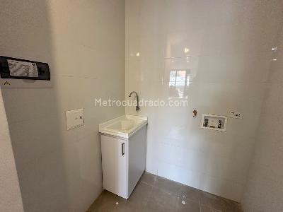 Apartamento de 1 alcoba en venta en Bella Suiza Usaquen, Bogotá, 49 m² · foto 5 de 19