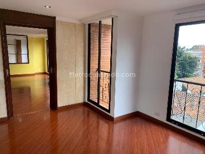 Apartamento en venta en El Batan, Bogotá · foto 3 de 19