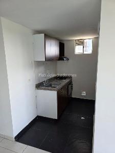 Apartamento de 2 alcobas en venta en Nueva Castilla Tintal, Bogotá, 46 m² · foto 3 de 10