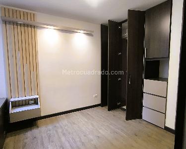 Apartamento en venta en Campo Alegre, Bogotá · foto 9 de 19