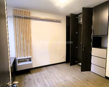 Apartamento en venta en Campo Alegre, Bogotá · foto 10 de 19