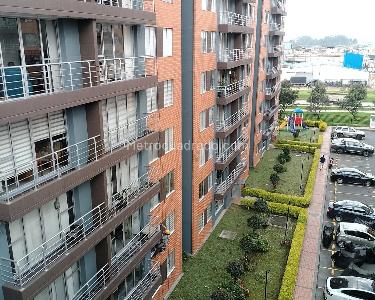 Apartamento en venta en Campo Alegre, Bogotá · foto 11 de 19