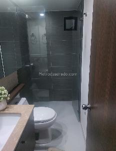 Apartamento de 2 alcobas en venta en Cedritos Acacias, Bogotá, 77 m² · foto 4 de 20