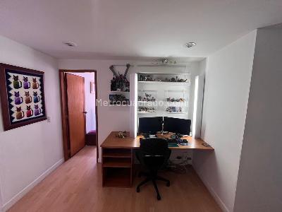 Apartamento de 3 alcobas en arriendo en Chico Norte Iii Sector, Bogotá, 118 m² · foto 7 de 16