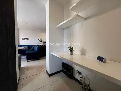 Apartamento en venta en Suramérica, Itagüí · foto 3 de 13