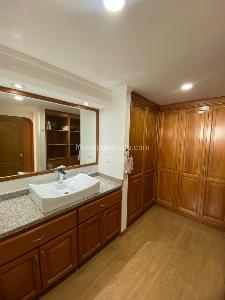Apartamento en venta en Santa Barbara Central, Bogotá · foto 6 de 13